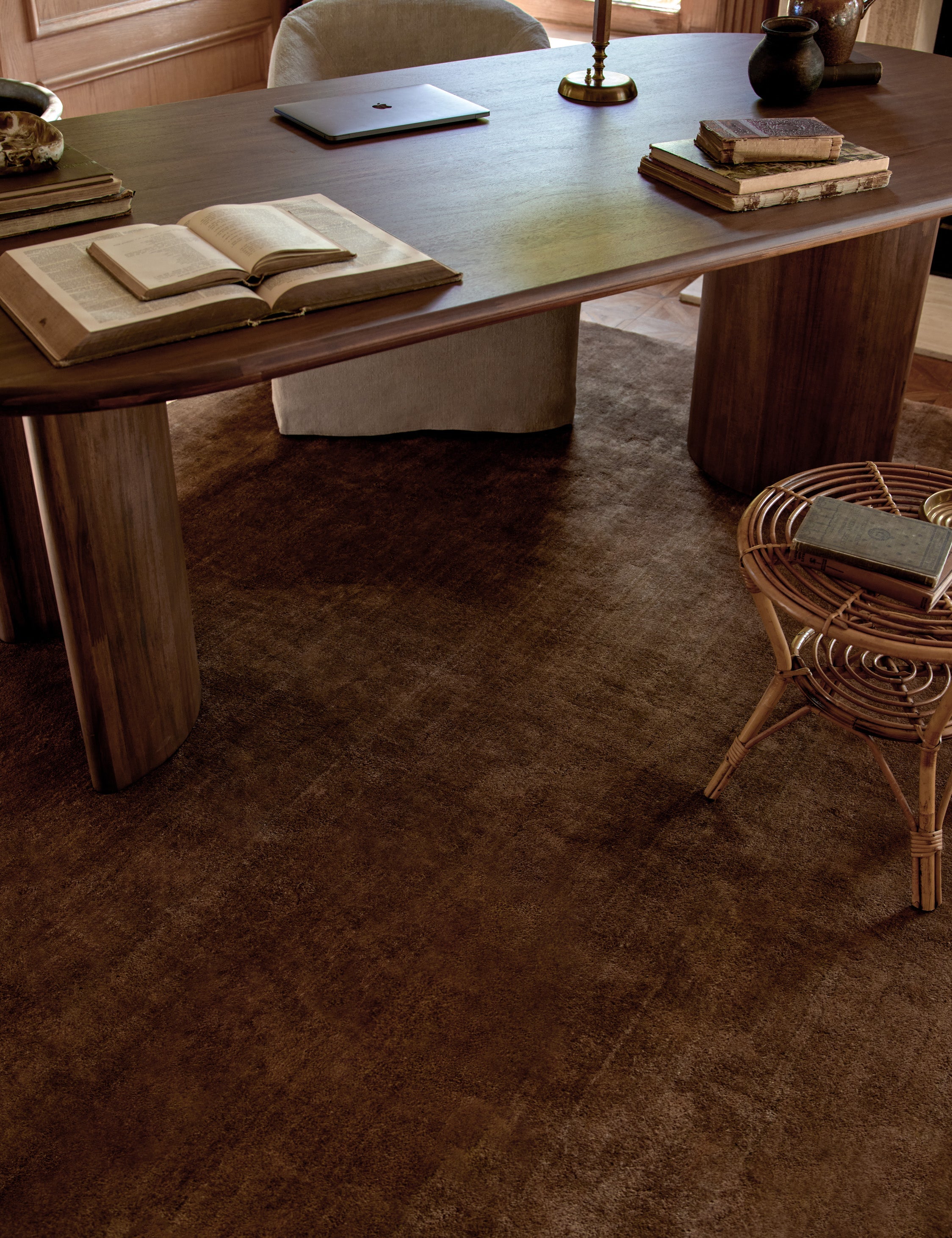 Tapis fait main Chiltern par Jake Arnold